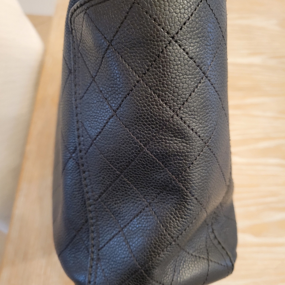 Chanel Black CC Pocket Hobo Quilted Caviar Medium Tote Handbag - Picture 16 of 16